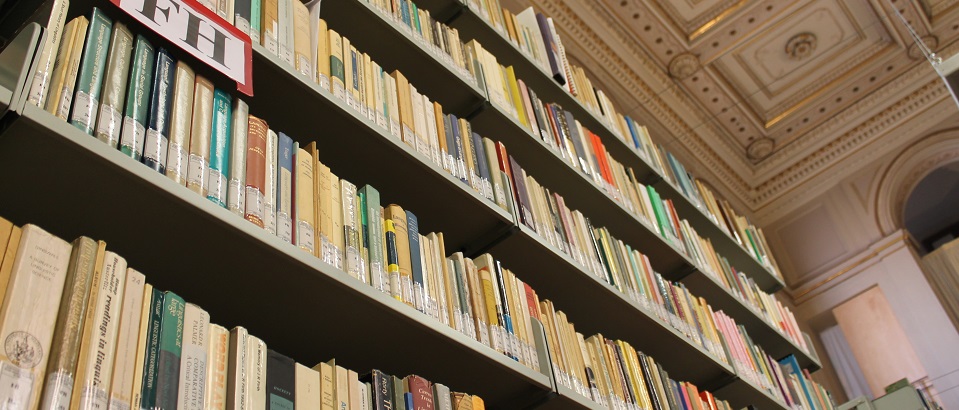 Jason Welle, Directeur des études au PISAI, a donné une présentation à l’Université de Chypre à l’occasion du 800e anniversaire de la visite de Saint François d’Assise à Chypre