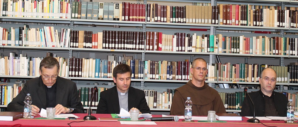 Le mercredi 18 septembre 2019, à 16 heures, à la Bibliothèque Maurice Borrmans du PISAI, Fredrick S. Musindai a brillamment soutenu sa thèse de doctorat