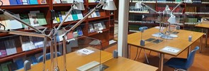La salle de lecture de la bibliothèque du PISAI a eté renouvelée pour garantir les normes de sécurité sanitaire et utiliser tout les postes