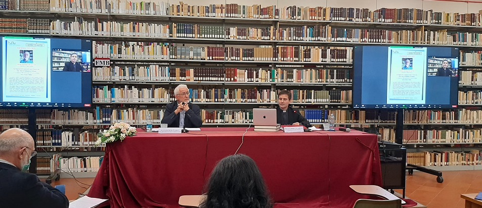 Venerdì 12 novembre 2021, presso la biblioteca Maurice Borrmans del PISAI, si è tenuta una giornata di studio dedicata al maestro Ṣūfī Abū ʿAbd al-Raḥmān al-Sulamī (m. 1021)