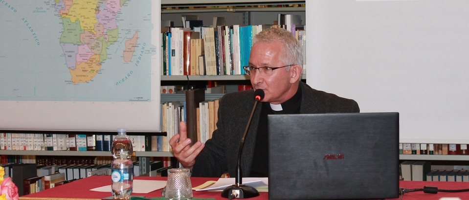 Domenica 20 e domenica 27 ottobre 2024 Christopher Clohessy ha presentato due conferenze online per il ‘Porseman Educational and Cultural Institute’ in Iran