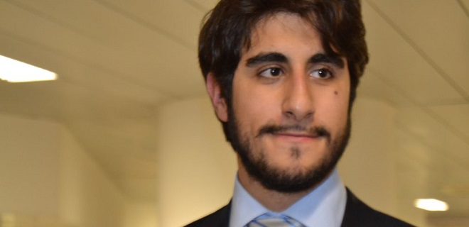 Edoardo Valdenassi, studente del PISAI, collabora alla pubblicazione di Lo Stato Islamico, AGC 2015.